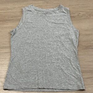 Banana Republic Light Gray Muscle Tee